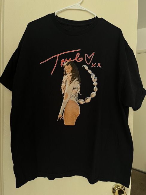 Insider’s Look: Tove Lo’s Official Merchandise Collection